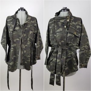 NWT Camo Utility Jacket 100% Cotton Tie Waist Zip